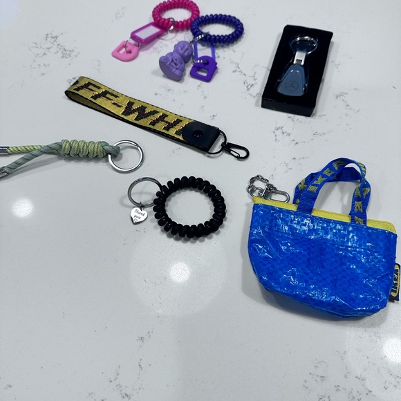 Keychain bundle - Picture 2 of 4